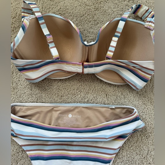 Sz Large Shade and Shore bikini - Picture 3 of 4